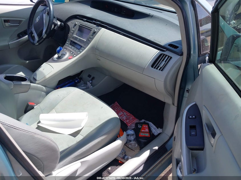 2014 TOYOTA PRIUS VIN: JTDKN3DUXE1765906