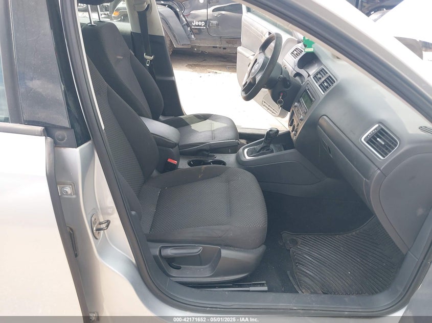 2014 VOLKSWAGEN JETTA VIN: 3VW2K7AJXEM291076