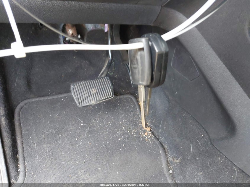 2016 FORD ESCAPE VIN: 1FMCU9GX8GUB42944