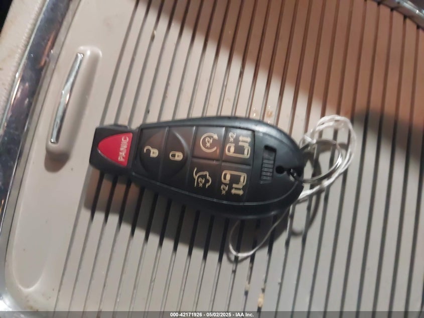 2017 DODGE GRAND CARAVAN SXT - 2C4RDGCG8HR737865