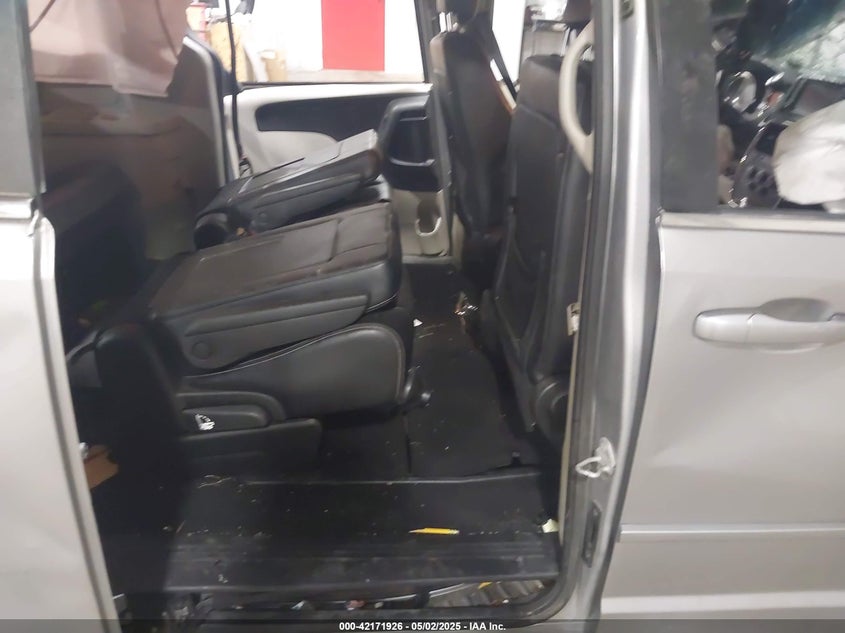 2017 DODGE GRAND CARAVAN SXT - 2C4RDGCG8HR737865