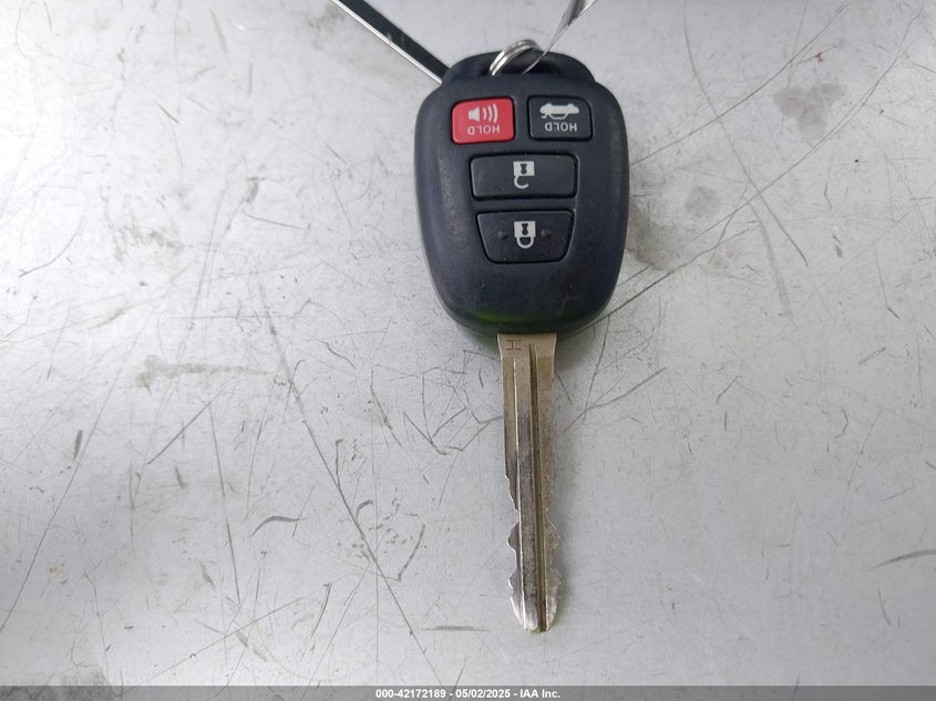 2016 TOYOTA COROLLA VIN: 5YFBURHE1GP492328