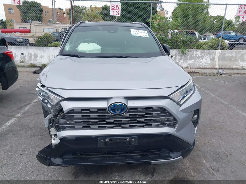 2020 TOYOTA RAV4 HYBRID XSE - JTMEWRFV2LD543276