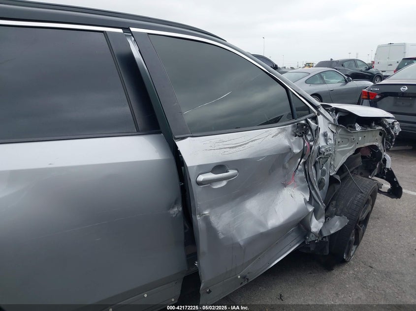 2020 TOYOTA RAV4 HYBRID XSE - JTMEWRFV2LD543276