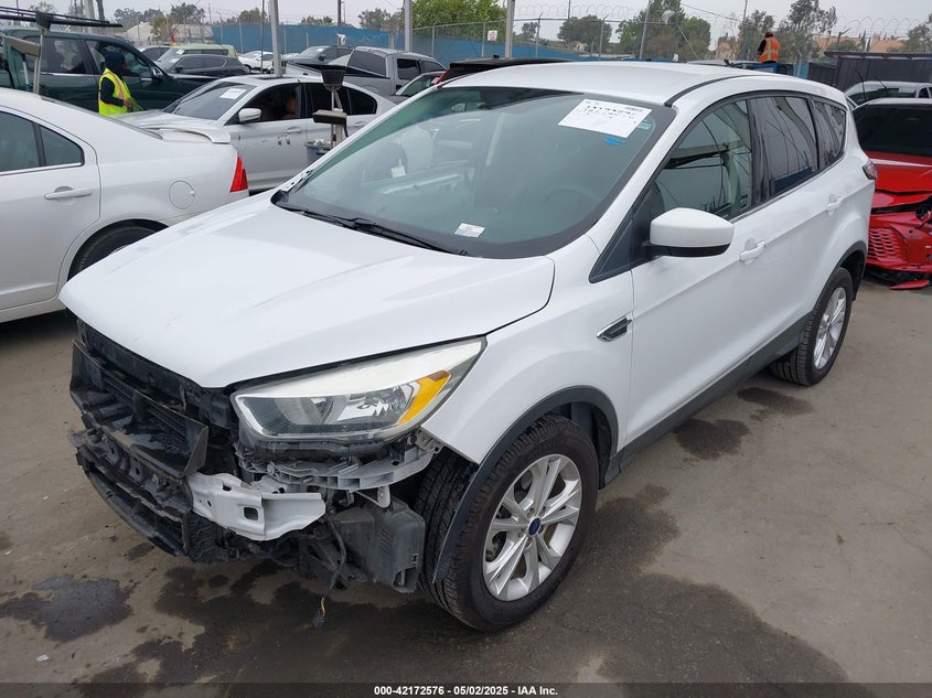 2017 FORD ESCAPE VIN: 1FMCU0GD6HUC27154