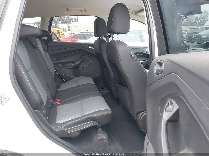 2017 FORD ESCAPE VIN: 1FMCU0GD6HUC27154
