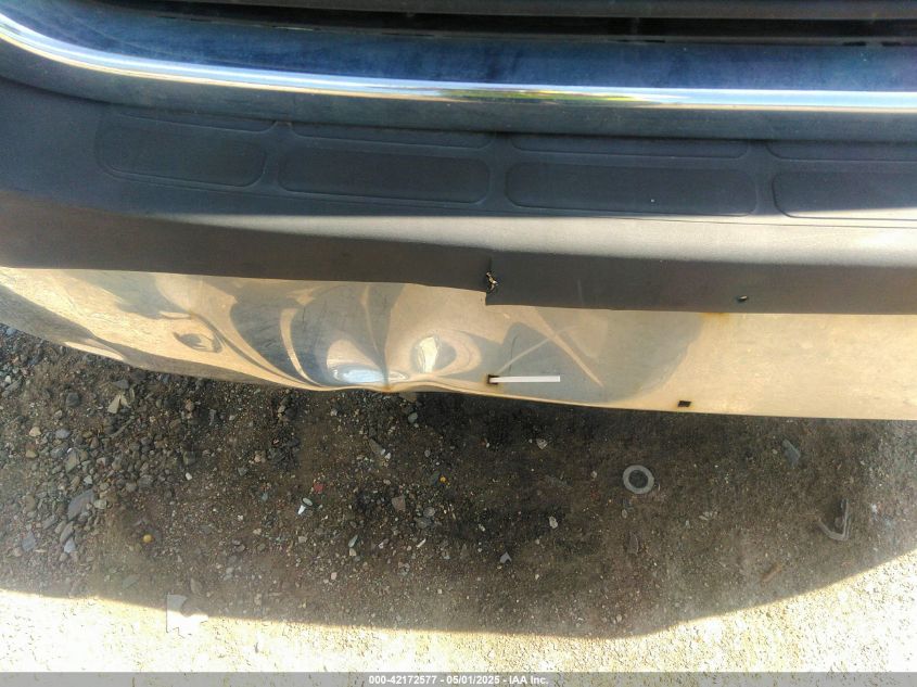 2018 GMC Savana 2500 Work Van VIN: 1GTW7AFG9J1902352 Lot: 42172577