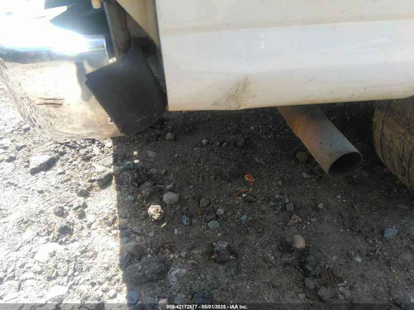 2018 GMC Savana 2500 Work Van VIN: 1GTW7AFG9J1902352 Lot: 42172577