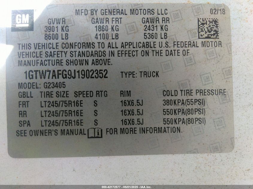 2018 GMC Savana 2500 Work Van VIN: 1GTW7AFG9J1902352 Lot: 42172577