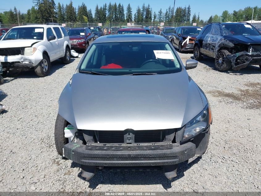 2014 Volkswagen Passat 2.0L Tdi Se VIN: 1VWBN7A35EC028438 Lot: 42172605