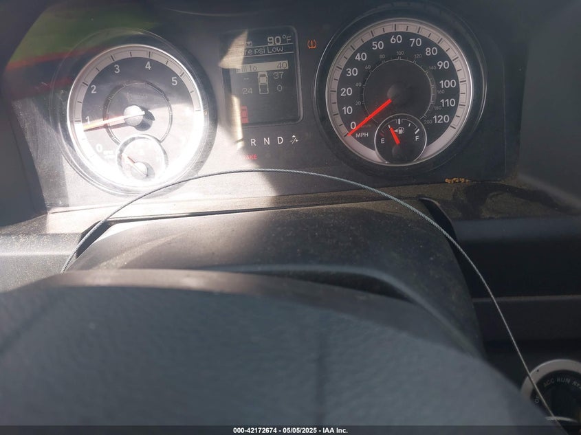 2020 RAM 1500 CLASSIC VIN: 1C6RR6FG0LS103679