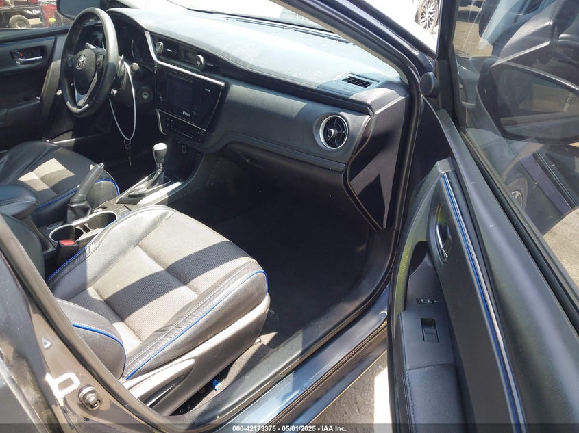 2017 TOYOTA COROLLA SE - 5YFBURHE1HP635800