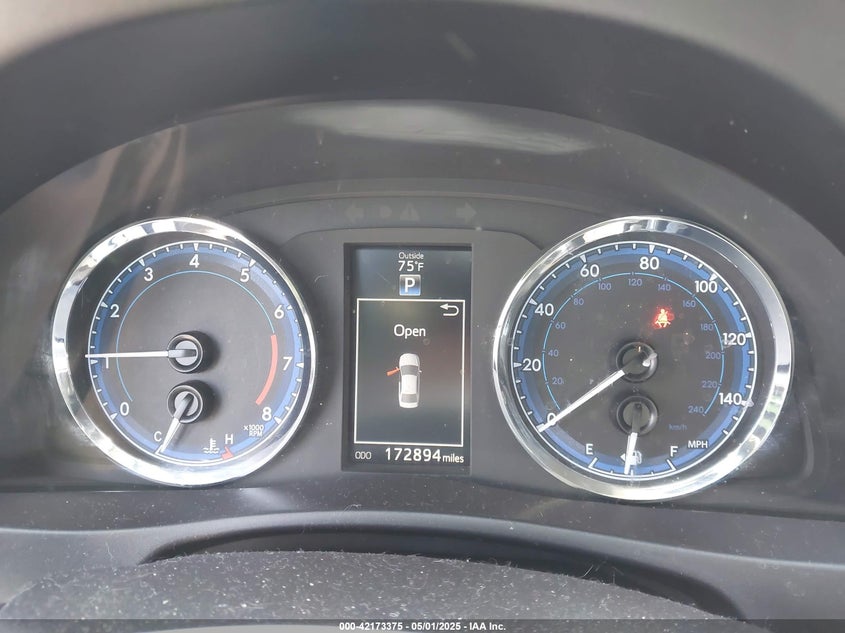 2017 TOYOTA COROLLA SE - 5YFBURHE1HP635800