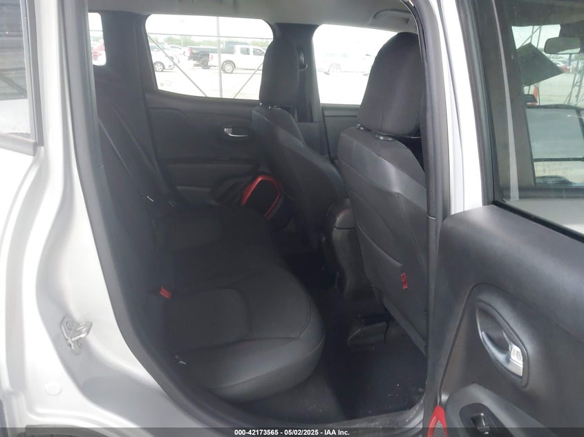 2017 JEEP RENEGADE TRAILHAWK 4X4 - ZACCJBCB8HPE82127