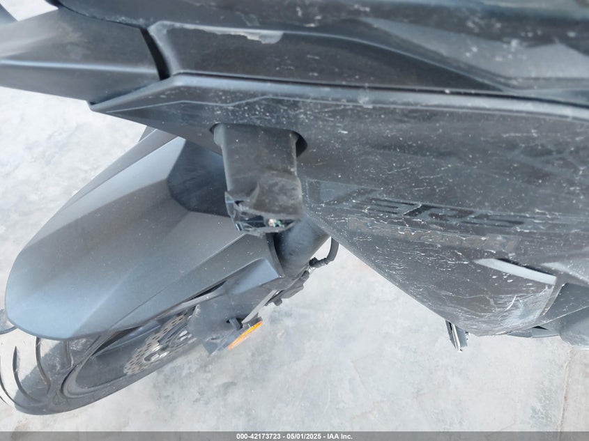 2023 KAWASAKI KLE650 F - ML5LEEH13PDA05542