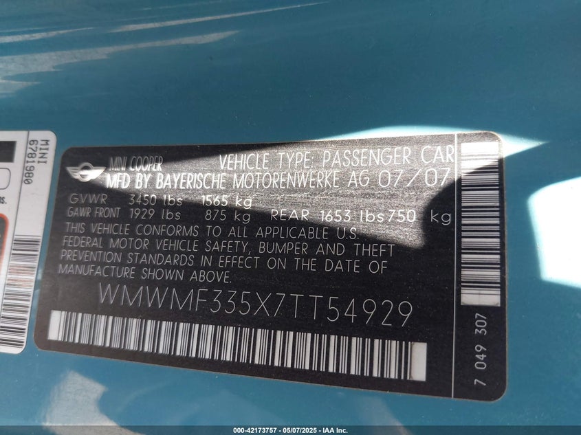 2007 MINI COOPER VIN: WMWMF335X7TT54929