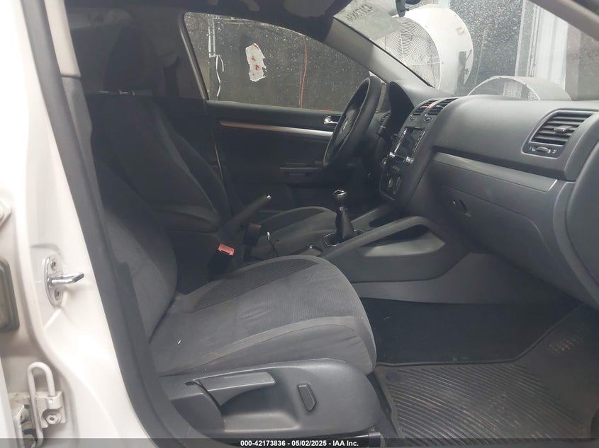 2009 VOLKSWAGEN JETTA VIN: 3VWKM71K49M283693