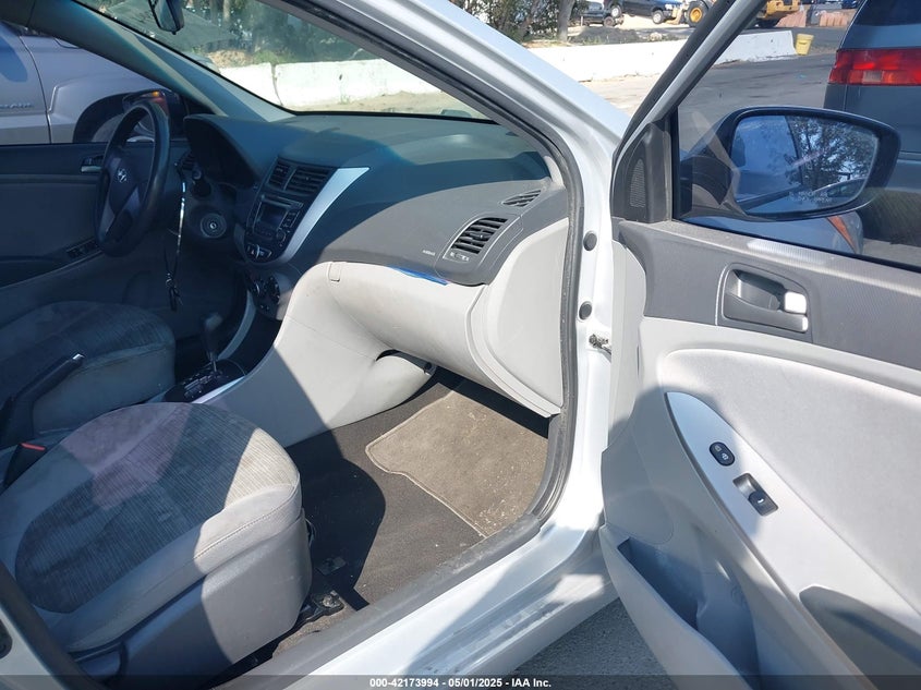 2017 HYUNDAI ACCENT SE - KMHCT4AE2HU178174