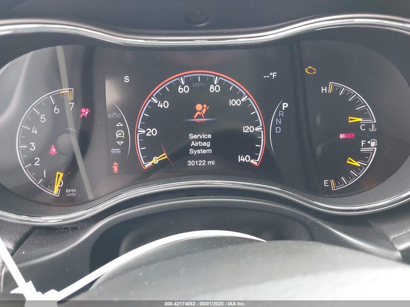 2019 JEEP GRAND CHEROKEE VIN: 1C4RJFAG1KC842639