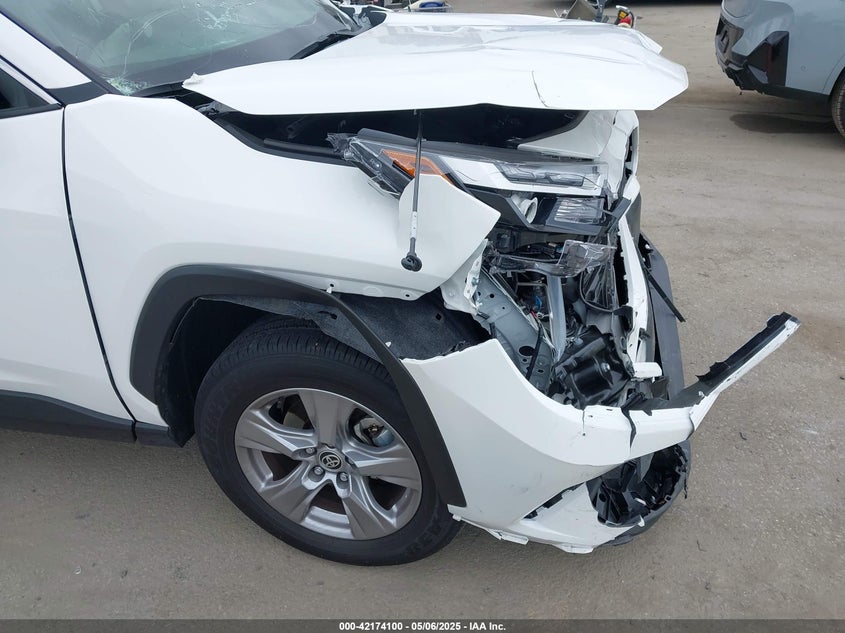 2024 TOYOTA RAV4 HYBRID VIN: JTMMWRFV9RD263701