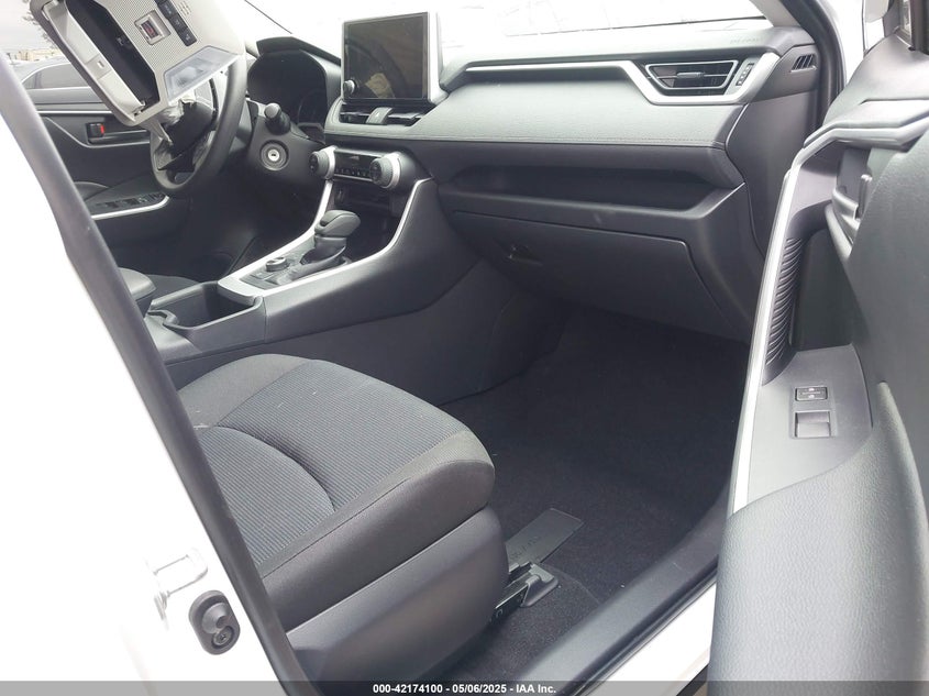 2024 TOYOTA RAV4 HYBRID VIN: JTMMWRFV9RD263701
