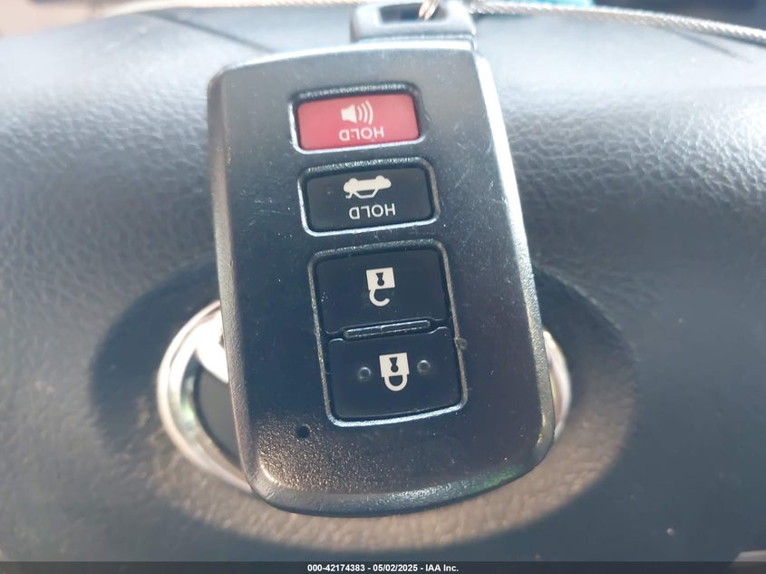 2012 TOYOTA CAMRY HYBRID VIN: 4T1BD1FK2CU005639