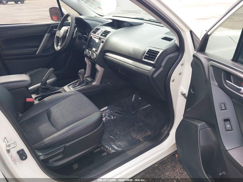 2016 SUBARU FORESTER VIN: JF2SJGDCXGH557515