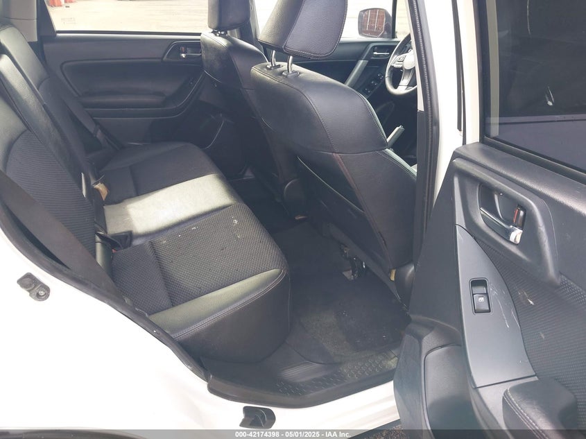 2016 SUBARU FORESTER VIN: JF2SJGDCXGH557515