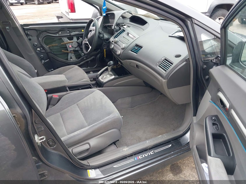 2009 HONDA CIVIC VIN: 19XFA16879E004447