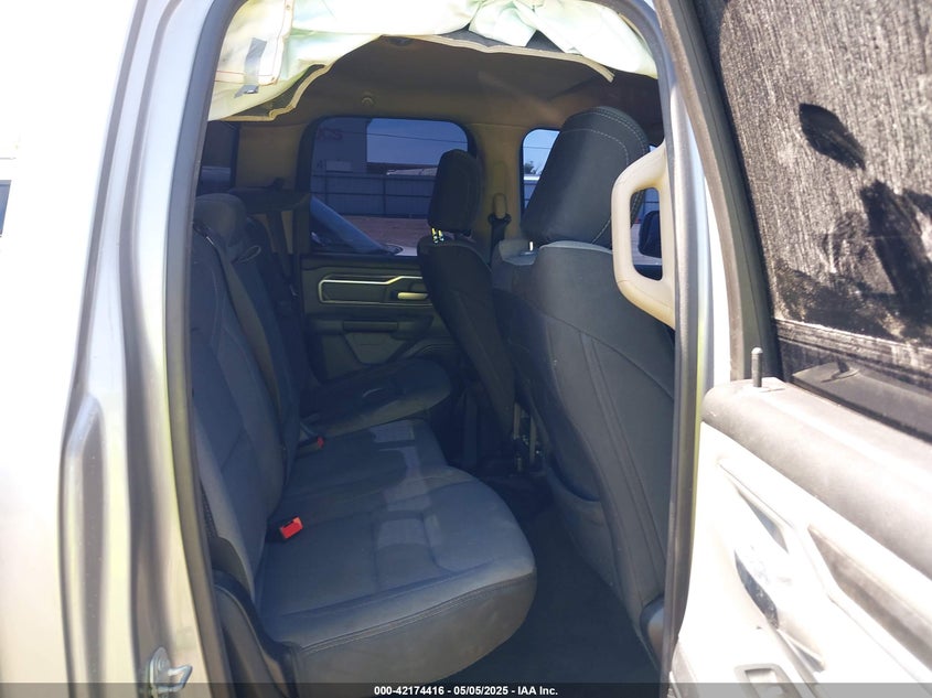 2020 RAM 1500 VIN: 1C6RREBT8LN294862