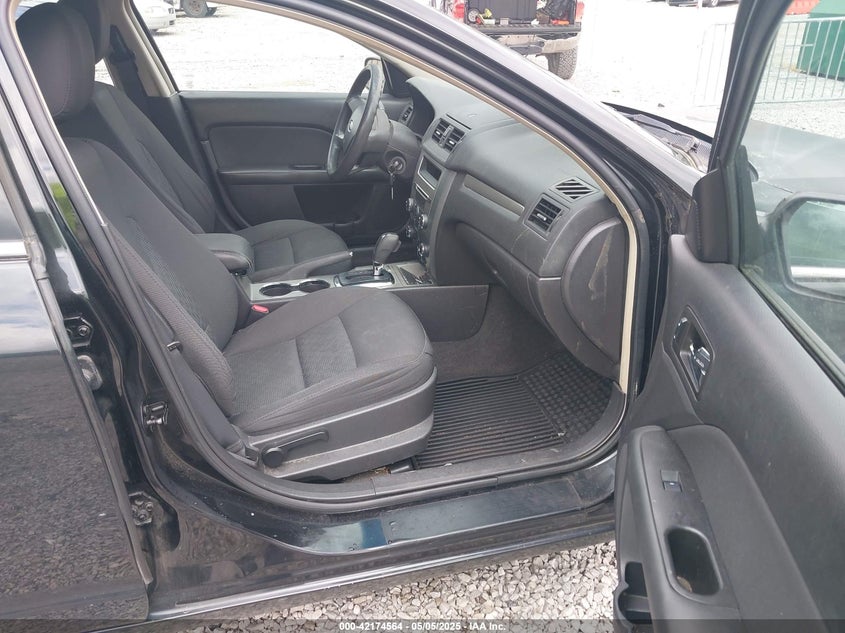 2010 FORD FUSION VIN: 3FAHP0HA7AR275223