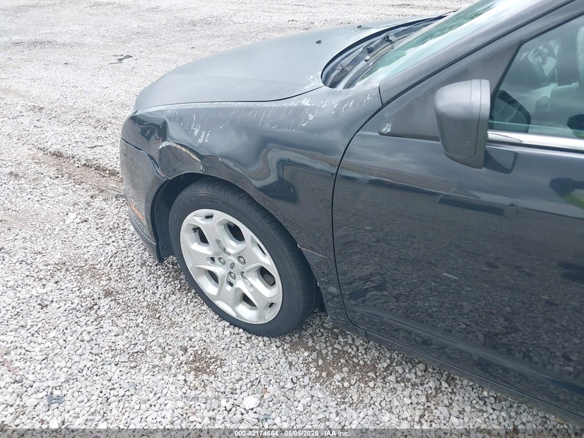2010 FORD FUSION VIN: 3FAHP0HA7AR275223