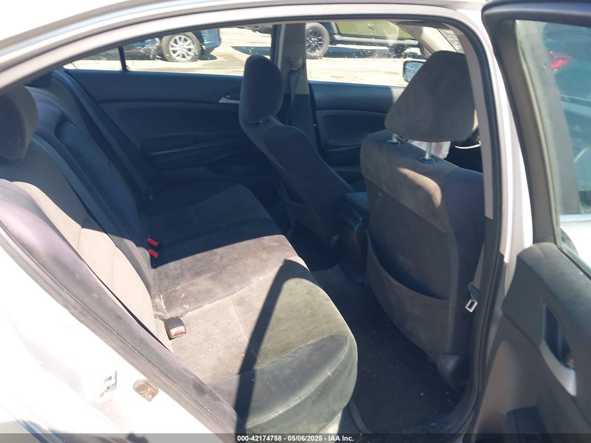 2010 HONDA ACCORD VIN: 1HGCP2F45AA192284