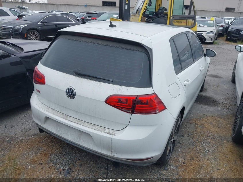 3VW447AU3HM010429 2017 VOLKSWAGEN GOLF GTI photo no. 4