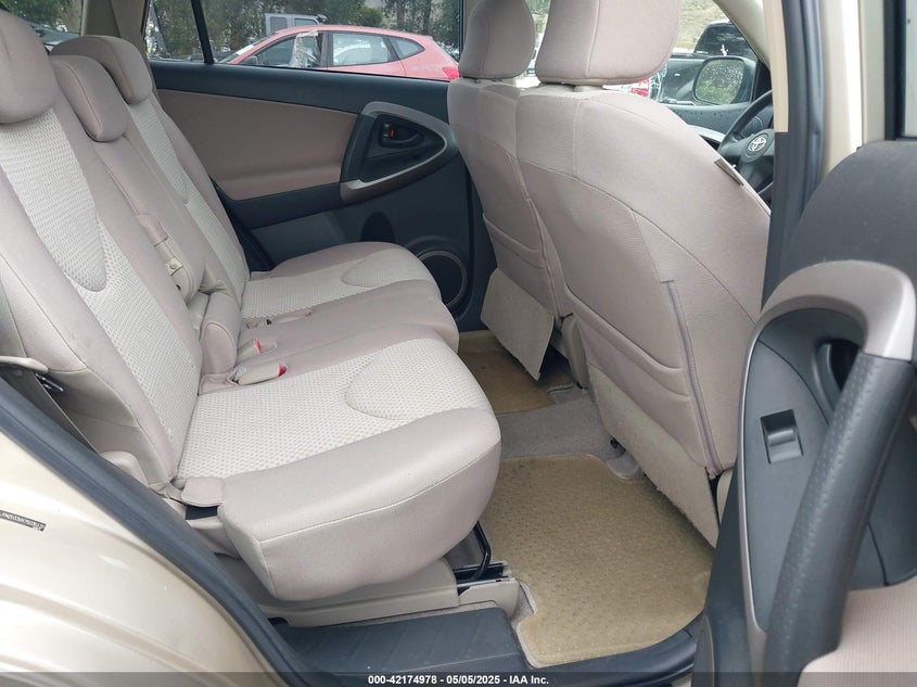 2007 TOYOTA RAV4 VIN: JTMZD33VX75035131
