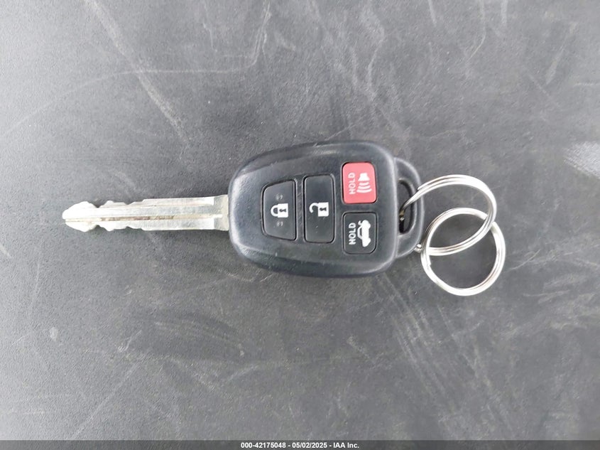 2012 TOYOTA CAMRY VIN: 4T4BF1FK5CR171105