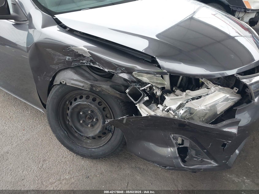 2012 TOYOTA CAMRY VIN: 4T4BF1FK5CR171105