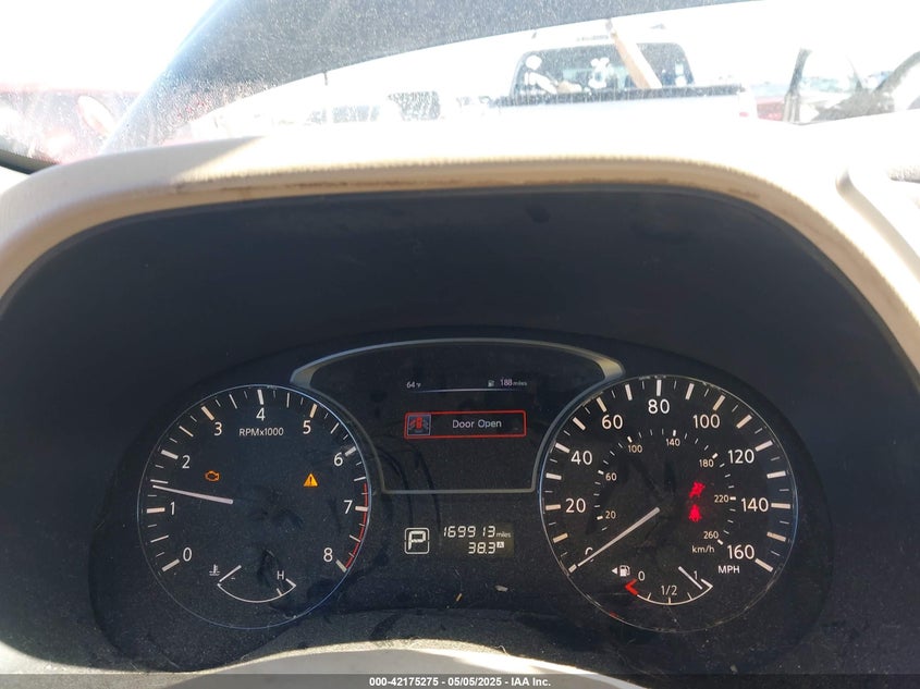 2015 NISSAN PATHFINDER VIN: 5N1AR2MN3FC668373