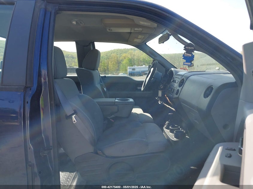 2008 FORD F-150 VIN: 1FTRX14W48FB78607