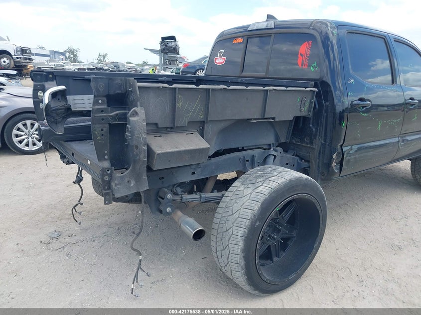 2017 TOYOTA TACOMA SR5 V6 - 5TFAZ5CN1HX039505