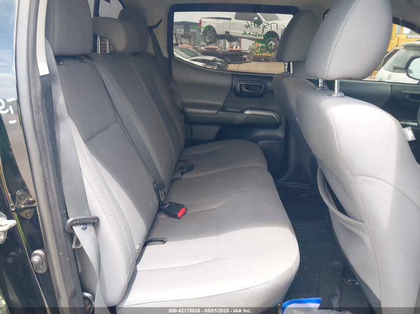 2017 TOYOTA TACOMA SR5 V6 - 5TFAZ5CN1HX039505