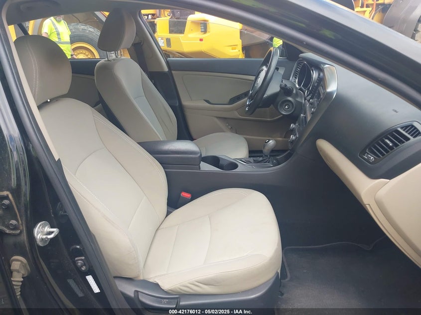 2012 KIA OPTIMA VIN: KNAGM4A73C5287487