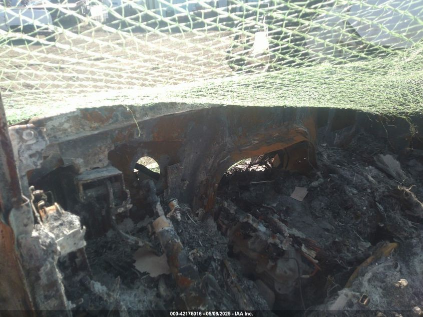 2022 Chevrolet Express Cutaway Work Van VIN: 1GB3GSC75N1257609 Lot: 42176016