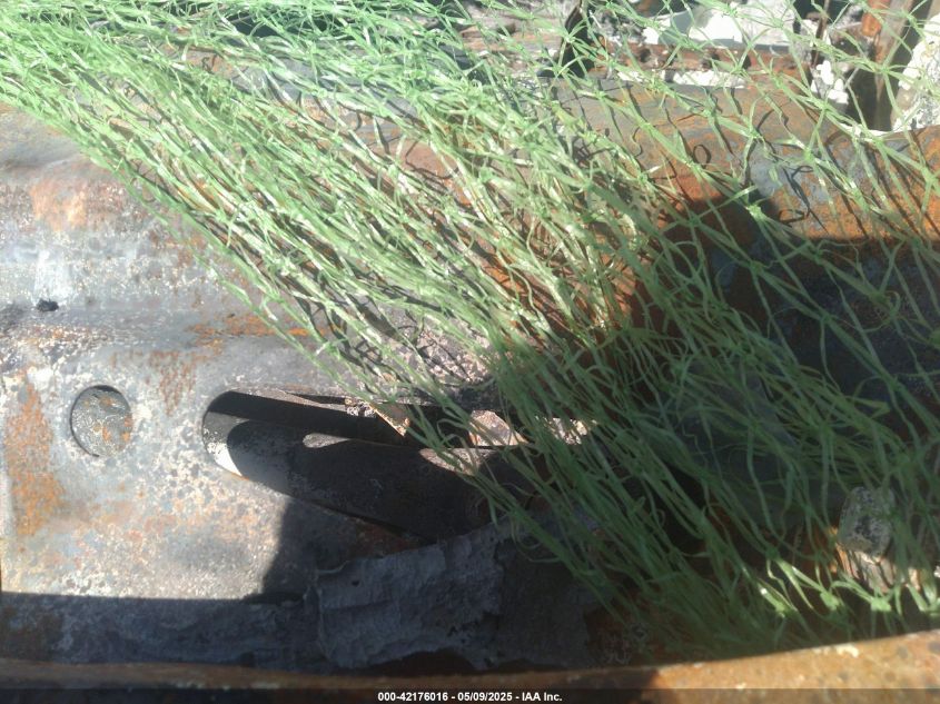 2022 Chevrolet Express Cutaway Work Van VIN: 1GB3GSC75N1257609 Lot: 42176016