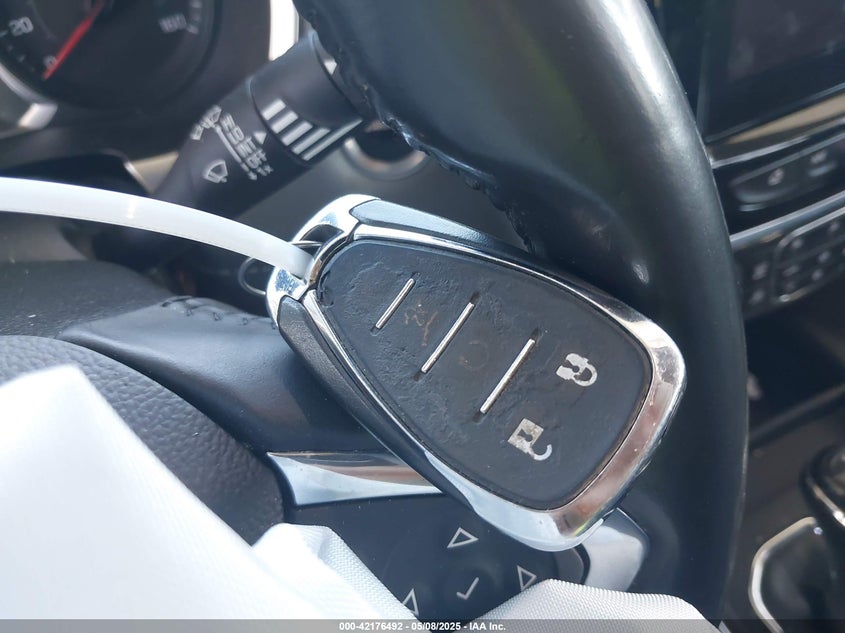 2018 CHEVROLET TRAVERSE VIN: 1GNEVGKWXJJ270664