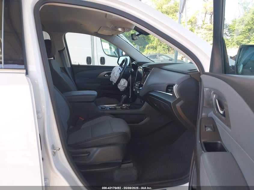 2018 CHEVROLET TRAVERSE VIN: 1GNEVGKWXJJ270664