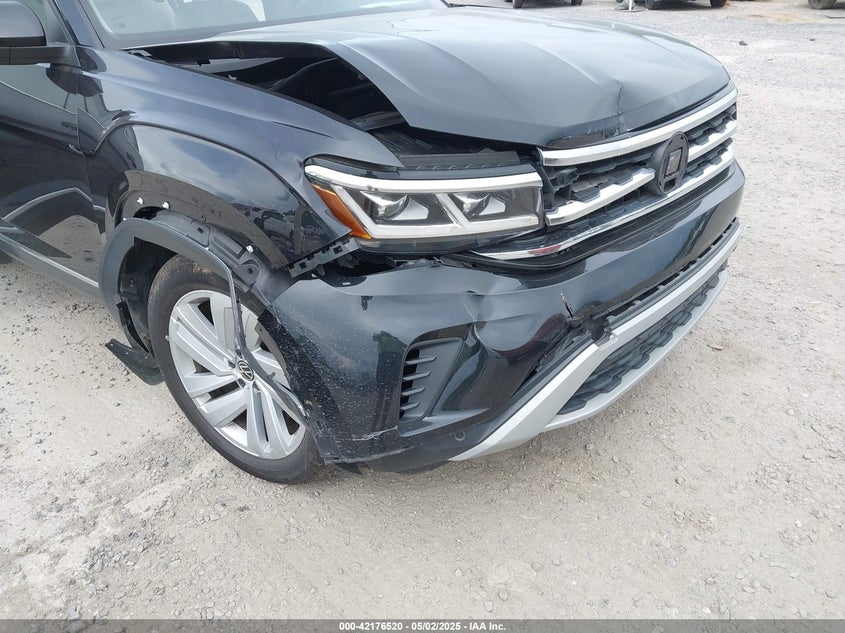 2021 VOLKSWAGEN ATLAS VIN: 1V2BR2CA9MC576221