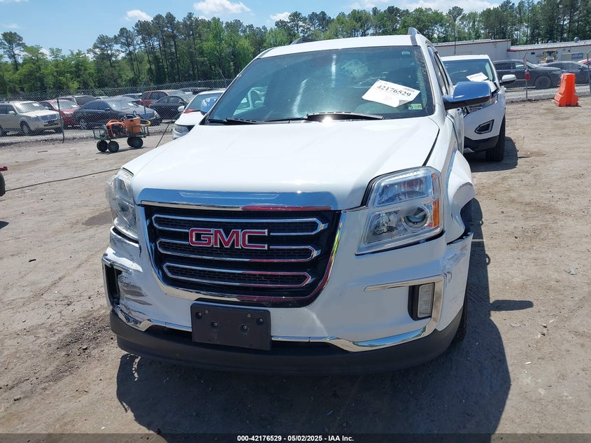 Image 12 of 2017 GMC Terrain  salvage vehicle - Lot #42176529 at IAAI