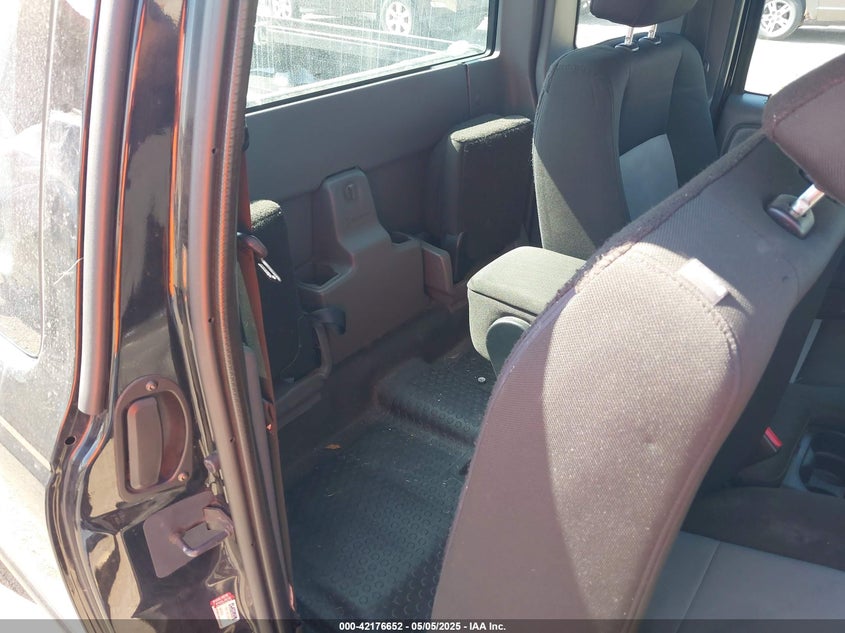2011 FORD RANGER VIN: 1FTKR4EE8BPA09775