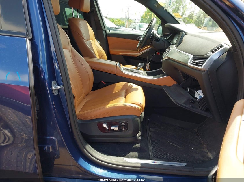 2019 BMW X5 XDRIVE50I - 5UXJU2C55KLN64657